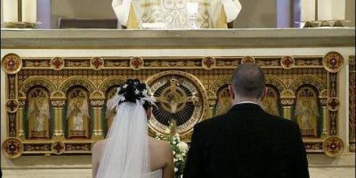 Holanda multar� a quienes contraigan matrimonio religioso antes que civil