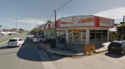 La crisis sigue golpeando a la ciudad, supermercado local cerr� una de sus sucursales