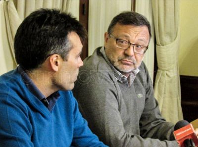 La gesti�n L�pez llama a una unidad con el PJ y el kirchnerismo