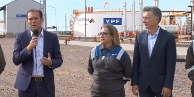 Macri y Gutierrez inauguraron el oleducto Loma Campana- Lago Pellegrini
