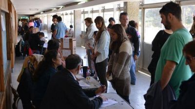 Electores �ni-ni�: cu�ntos y qui�nes son los que no votar�an ni a Macri ni a Cristina