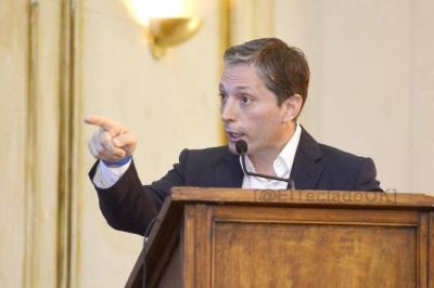 El PJ bonaerense tild� de �oportunismo electoral� a la convocatoria de Macri
