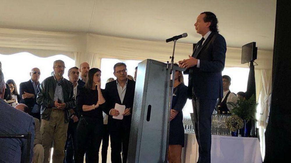 Sica negocia para reubicar a los 150 empleados de Arcor en Mendoza