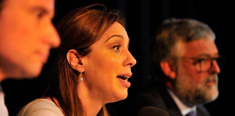 Dos nuevas encuestas: mejora Mauricio Macri y se despega Mar�a Eugenia Vidal
