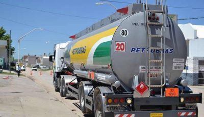 UTTC no cargar� el viernes si no se le entrega combustible a camiones de PETROBRAS