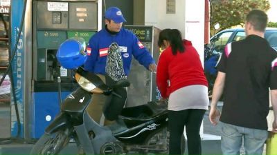 Rechazan los datos sobre ca�da en las ventas de combustibles a causa de la Tasa Vial