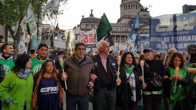 Se espiraliza la conflictividad gremial y ATE con la CTA Aut�noma van a un nuevo paro general