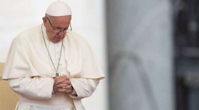 Papa Francisco firma Carta Apost�lica Vos estis lux mundi para prevenir y denunciar abusos