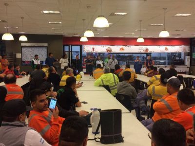 Trabajadores portuarios: La fuerza de la unidad venci� a la mezquindad empresarial