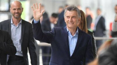 El Gobierno acepta incluir m�s temas a la mesa de consenso y convocar� a la CGT