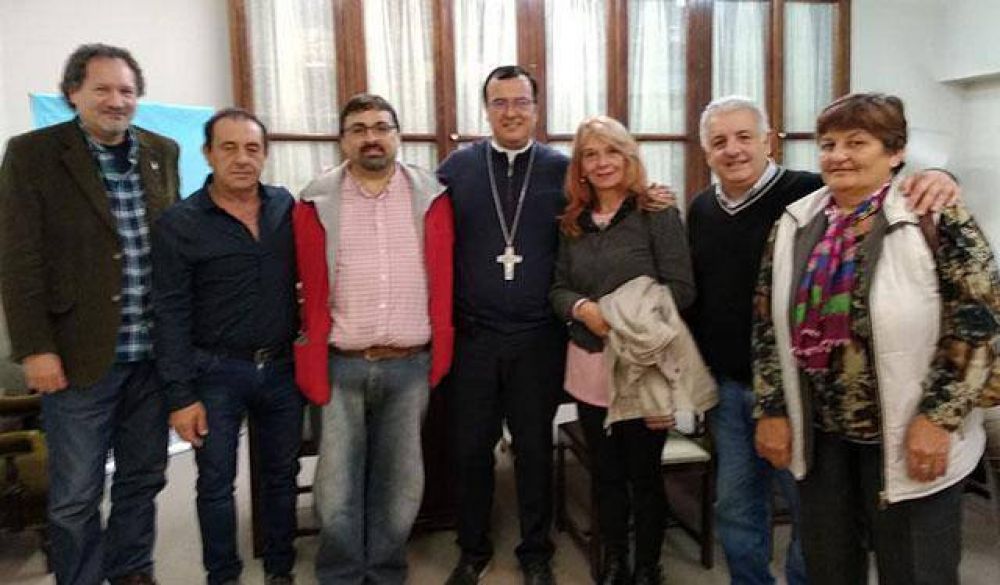 Sectores polticos y gremiales se reunieron con el Obispo por la crisis social de Mar del Plata