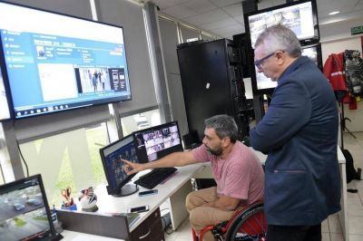 Intendente peronista suma tecnolog�a para la seguridad