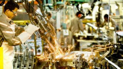 Casi la mitad de la industria est� paralizada, el peor registro para el primer trimestre del a�o en una d�cada