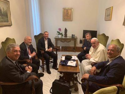 Stiglitz le llev� al papa Francisco su compromiso para trabajar con Scholas