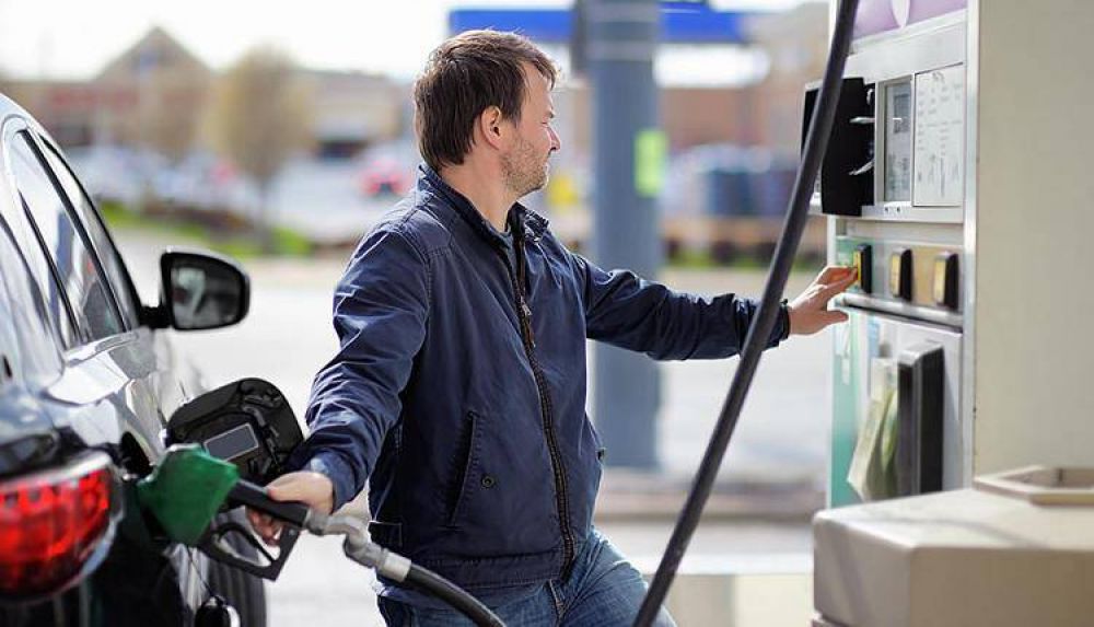 Otra provincia se suma a la prohibicin del autoservicio de combustibles