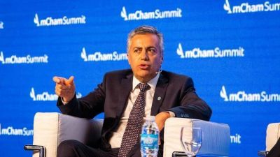 La presi�n de Alfredo Cornejo sobre la candidatura presidencial de Mauricio Macri hace crujir a Cambiemos