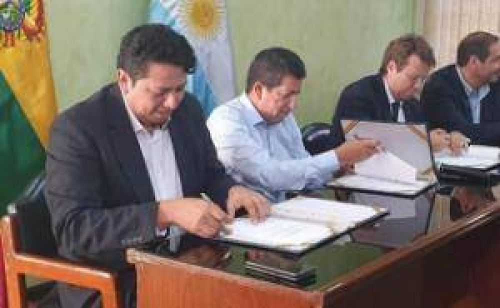 Bolivia y Argentina firman acuerdos para proyectos de hidrocarburos