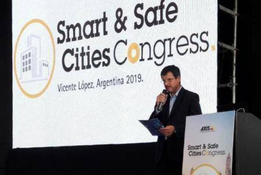 Vicente Lpez fue sede de un congreso internacional sobre seguridad y ciudades inteligentes