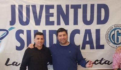 Con gui�os a las organizaciones sociales y cr�ticas a Macri, Brey dej� en manos de Jer�nimo la Juventud Sindical