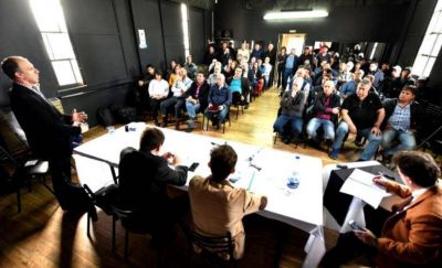 Sastre en la audiencia p�blica del ENRE