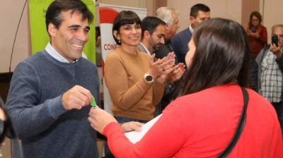 El Municipio busca reactivar un proyecto de 109 viviendas que qued� trunco desde 2007 en Quequ�n
