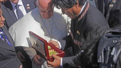 Evo Morales, Francisco y la Iglesia boliviana: amistades y rechazos camino a la elecci�n