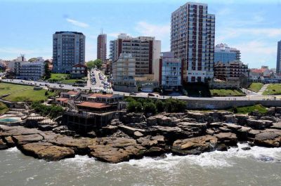 El curioso caso de una ciudad que autodestruye su belleza