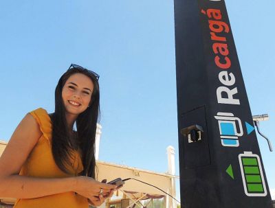 Buscan instalar �cargadores solares� para dispositivos m�viles en la Ciudad2