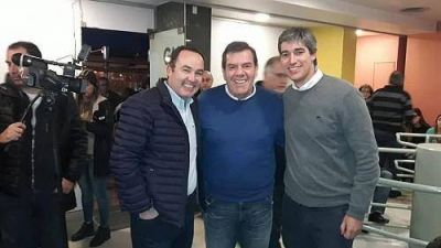 Adri�n P�rez brind� una charla sobre innovaciones en el proceso electoral