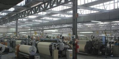 Cambiemos ya destruy� 137 mil empleos industriales