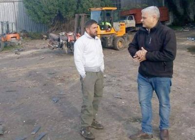 A�n quedan para compactar unas doce camionetas y camiones y �mil motos!