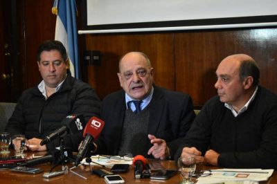 Arroyo: �Una de las grandes desgracias de Mar del Plata es que opina gente idiota�