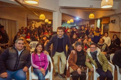Ariel Ciano, en Bat�n: �Si nos unimos, en diciembre seremos gobierno�