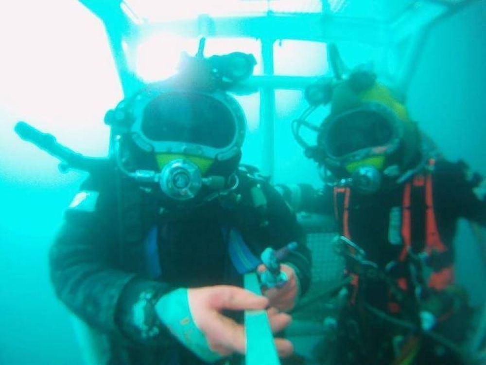 De limpiar el Riachuelo a pasar sus das en el fondo del mar: cmo es el trabajo de los buzos profesionales