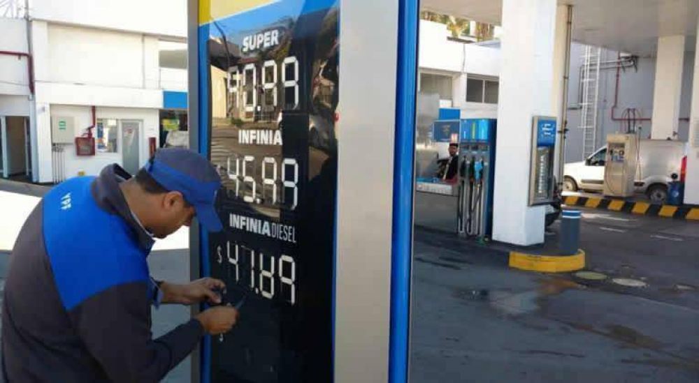 El Congreso de la Naci�n busca sancionar una ley para congelar el precio del combustible