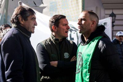 Al cierre de la paritaria estatal, ATE pidi� oficialmente una compulsa de padrones con UPCN