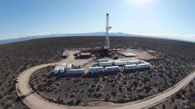 Frontera: YPF suma 2000 ha para shale