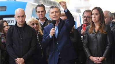 Mauricio Macri celebr� la inauguraci�n del Paseo del Bajo: 