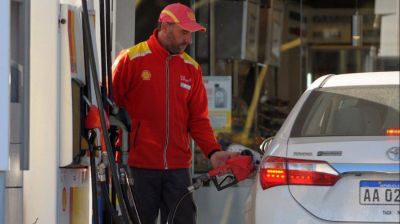 Las estaciones de autoservicio deber�n esperar