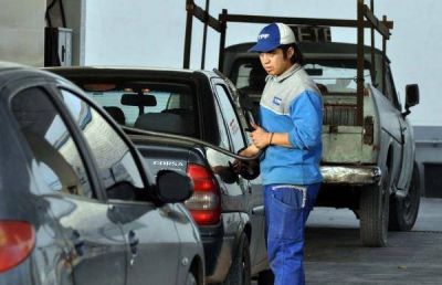 Se viene otro aumento en los combustibles: la nafta subir� entre un 7 y 12% a fin de mes
