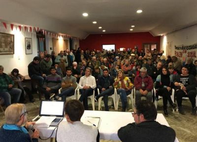 La asamblea radical eligi� por unanimidad a Gonzalo Diez como candidato