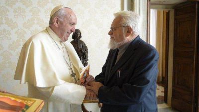 Papa al Fundador de Bose: comprender la liturgia como la fuente de una vida eclesial