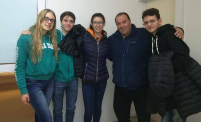Basurales: Latorre se reuni� con estudiantes secundarios
