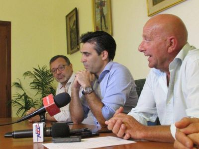 Los empleados municipales cobrar�n el 100% de sus salarios este viernes