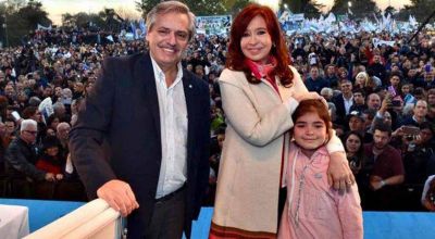 Cristina mantiene el bajo perfil y recorre las provincias