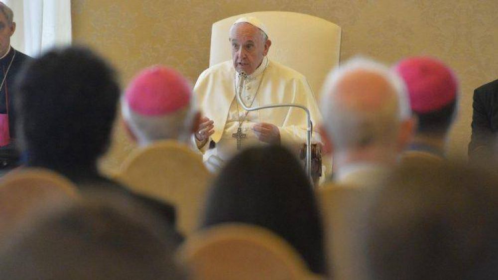 Papa Francisco: cultivar las vocaciones no significa buscar nuevos socios