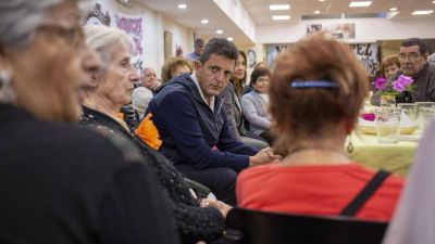 La decisi�n de las listas y la primaria con Alberto demora el acuerdo de Massa con Cristina