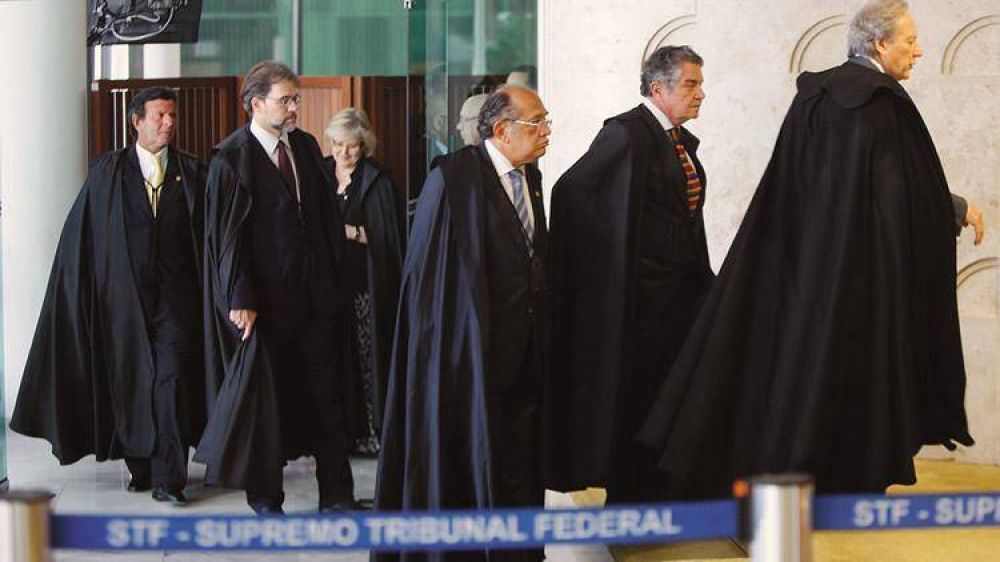 Supremo Tribunal brasilero dej sin efecto resolucin de Juez Fachin y autoriz venta de filial de Petrobras