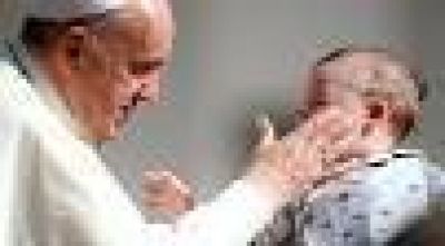 El Papa en la catequesis: La comuni�n supera las divisiones