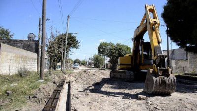 Una vez que el clima mejore, se continuar� con el cord�n cuneta del Barrio Sur 